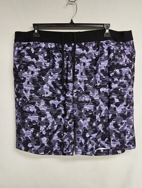 Society of One Men's Relaxed Fit Cargo Shorts Purple Camouflage Size 2XL